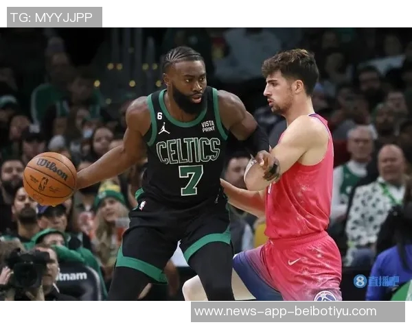 杰伦布朗独力难支28投15中砍下32分却难救球队于水深火热之中 杰伦布朗独力难支28投15中砍下32分却难救球队于水深火热之中