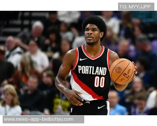 首节狄龙表现平平仅得5分布克状态低迷仅得4分