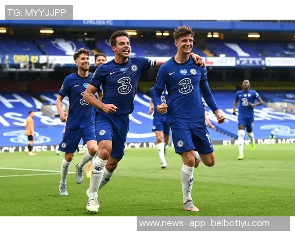 法兰克福正式签约21岁霍芬海姆边锋埃奇古亚布合同有效至2031年6月